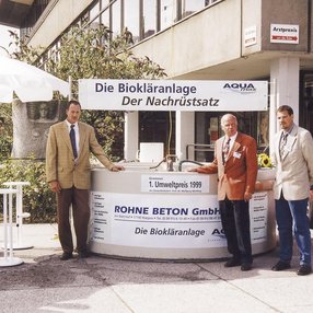 Umwelttechnik Messe in Rostock, auf der ATB ersten Umweltpreis bekommen hat 