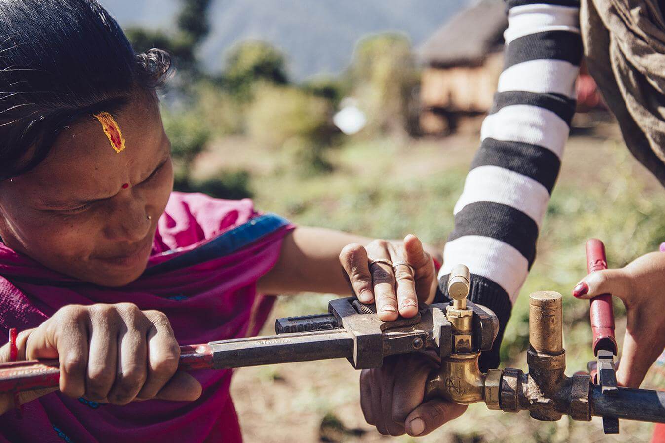 Brunnenreparatur in Nepal