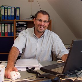 Büro in Borlefzen mit einem der Gründer 